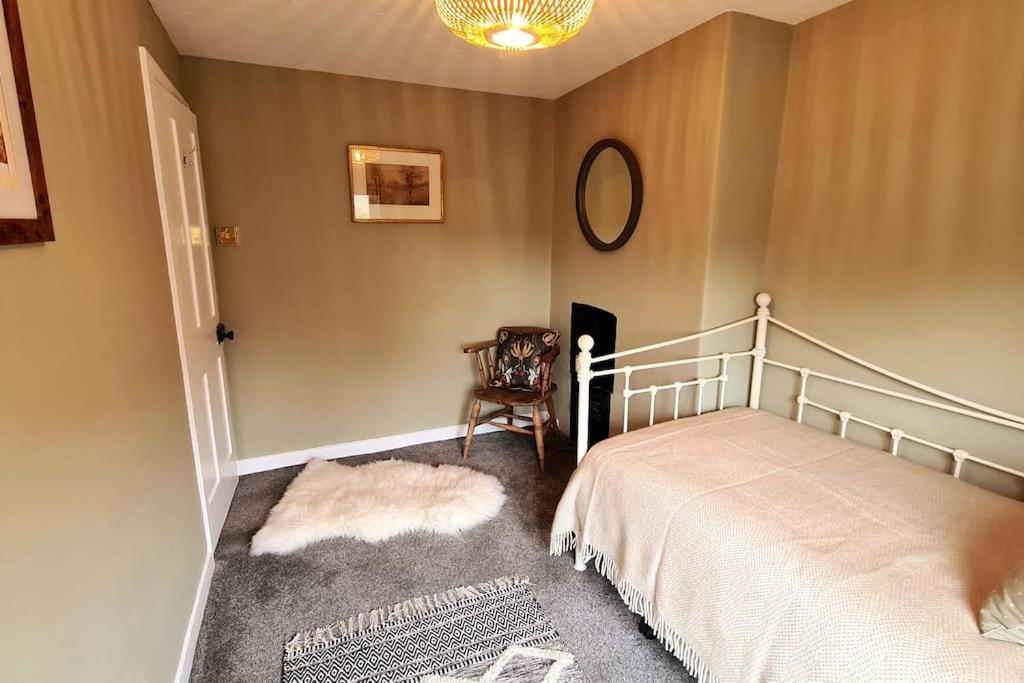 Gorgeous Two Bedroom House In Ely Exterior foto